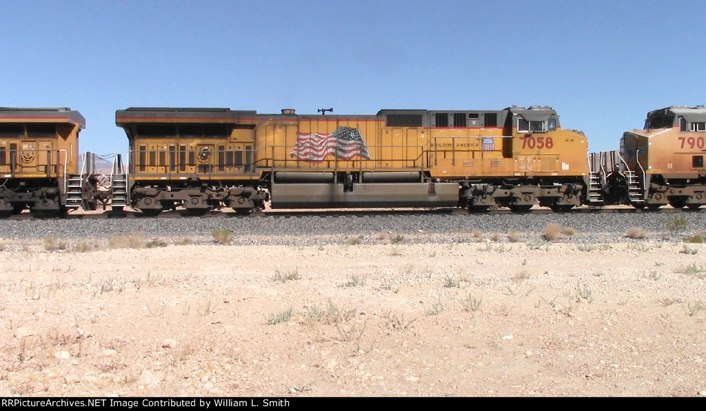 WB Unit Container Frt at Erie NV -4